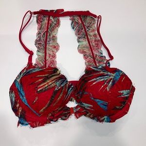 Victoria’s Secret PINK Racer Back Bra 32D